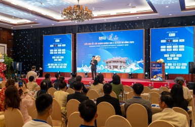 DECA 第一届大会 | 联合的印记与国际视野